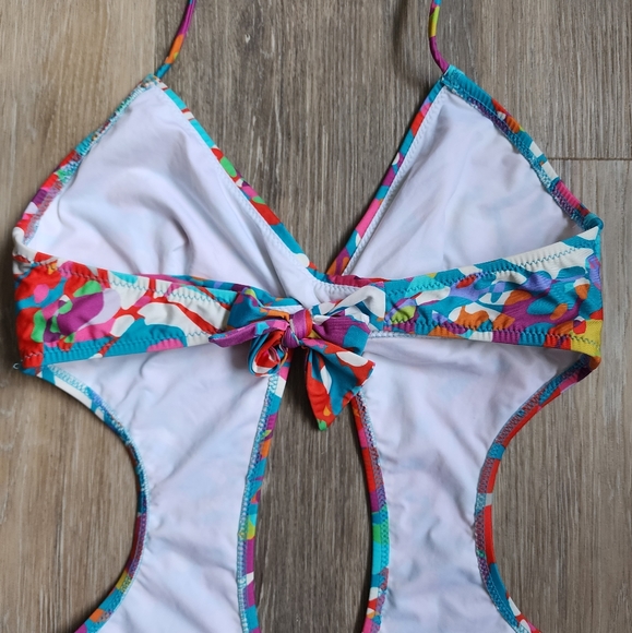 STUNNING ZINGARA SWIMSUIT - Picture 4 of 16